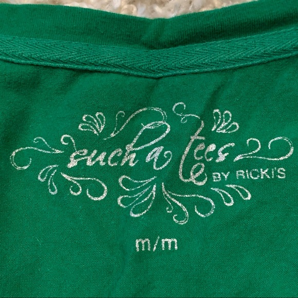 Ricki’s green long sleeve print tee - Picture 3 of 6